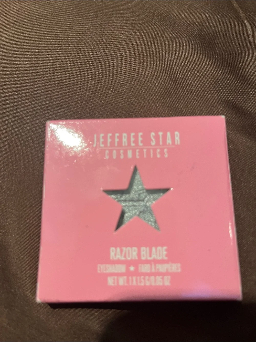 Jeffree Star Razor Blade Eyeshadow & Pink Colour Play Gel Eyeliner